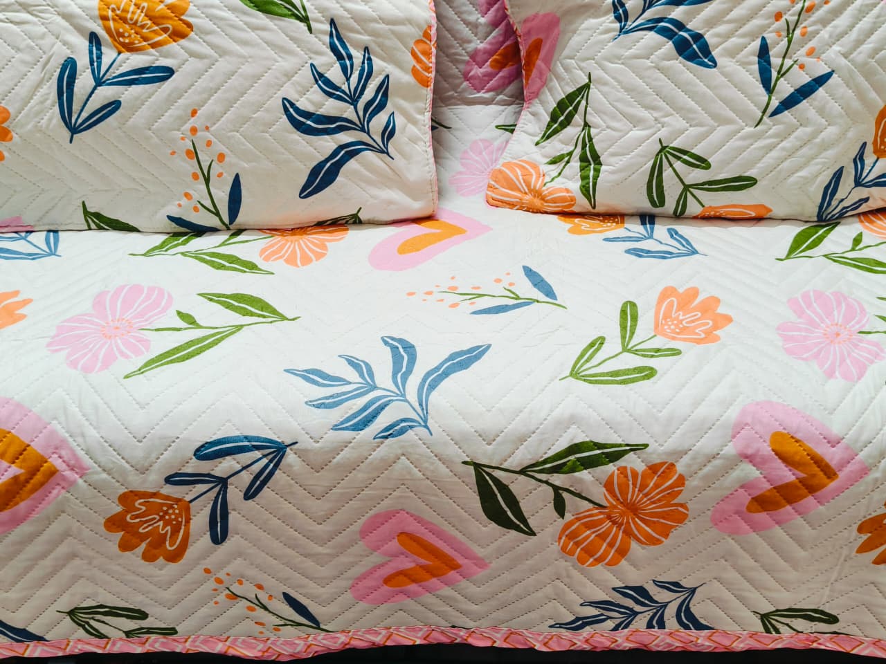 Premium Cotton AC Comforter Set - gallery
